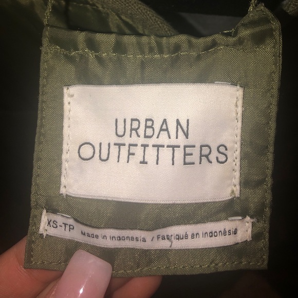 Reversible Urban Outfitters fall jacket - Picture 4 of 5